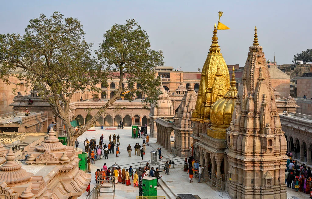 Kashi Ayodhya Tour Package from Gorakhpur | 4 Nights 5 Days